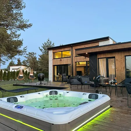Field Villa *